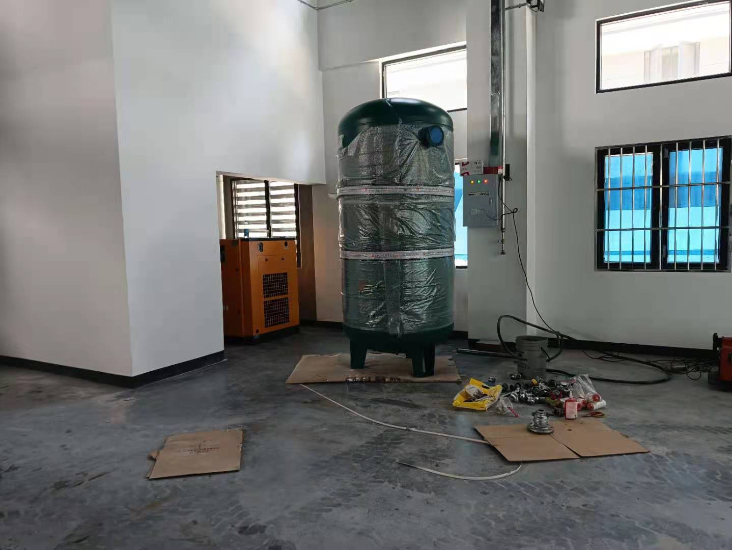螺桿空壓機(jī)壓力打不上去咋回事？